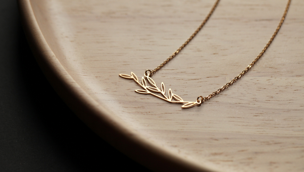 Gold Leafy Pendant (S)