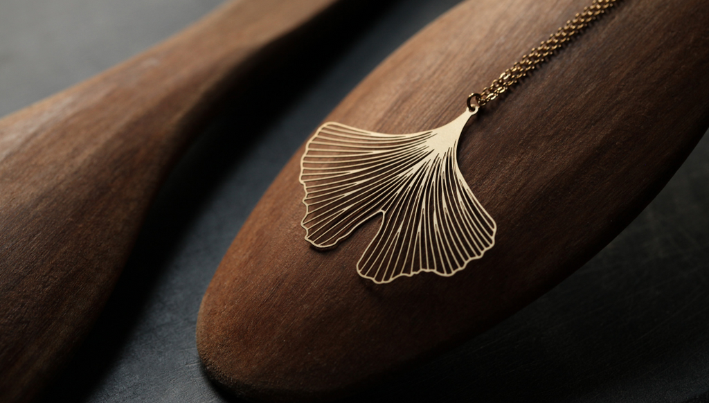 Ginkgo Pendant Gold